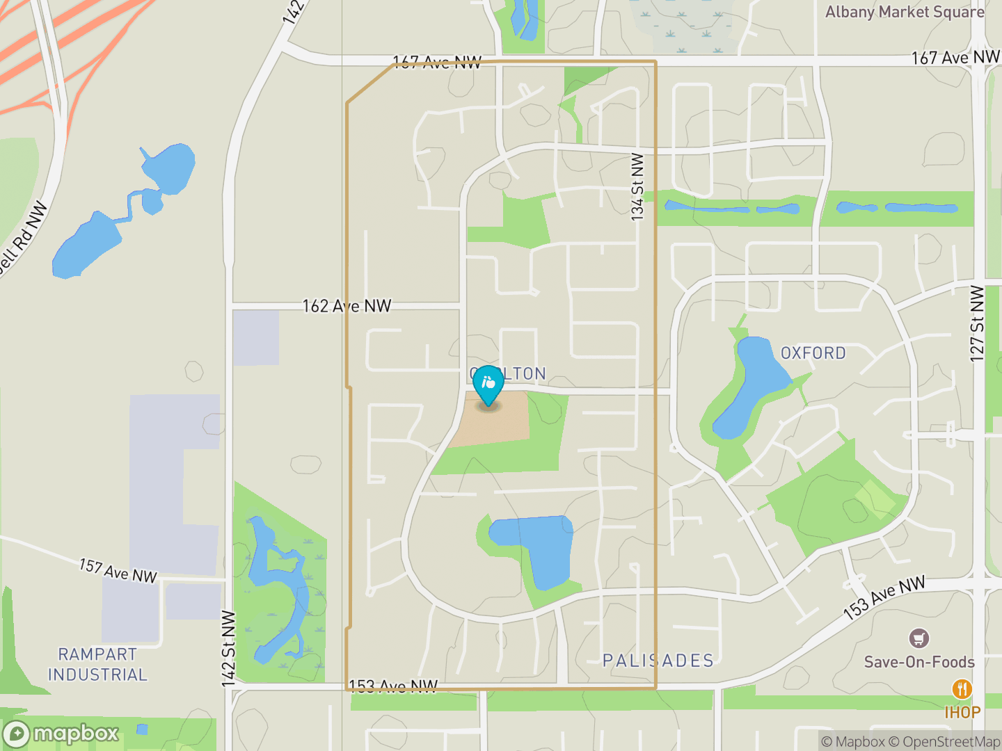 Map of Carlton, Edmonton — neighbourhood boundary, 1 school, parks and surrounding streets.