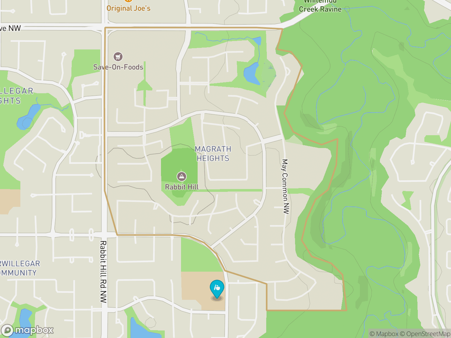 Map of Magrath Heights, Edmonton — neighbourhood boundary, 1 school, parks and surrounding streets.