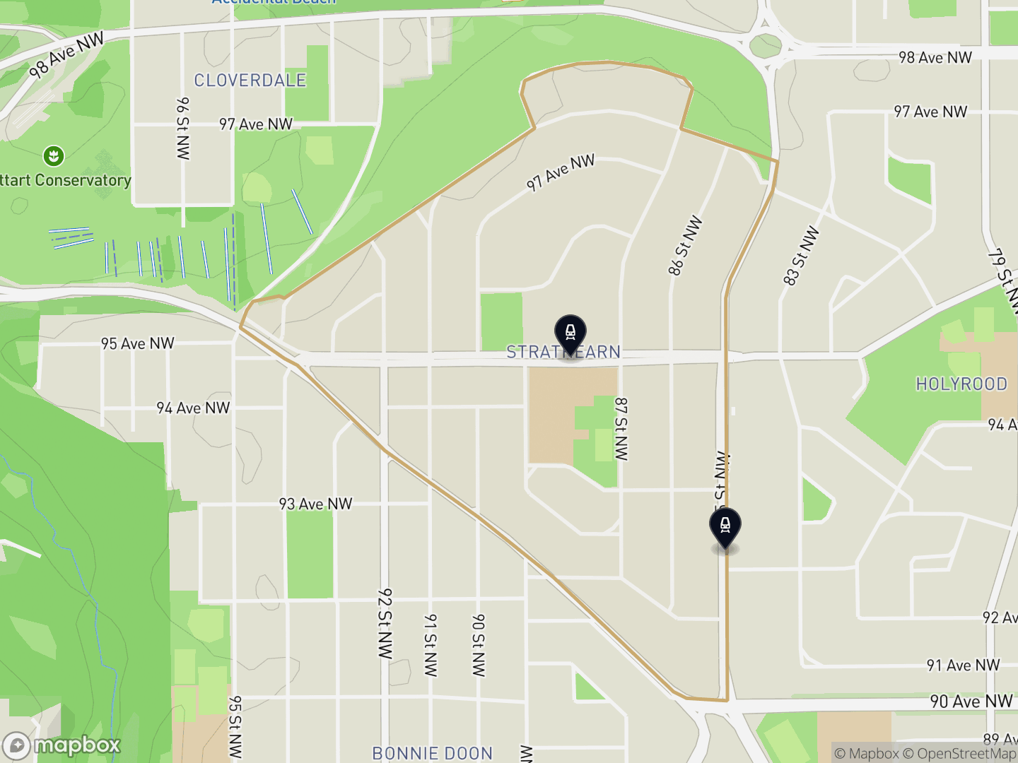 Map of Strathearn, Edmonton — neighbourhood boundary with 2 LRT stations, parks and surrounding streets.